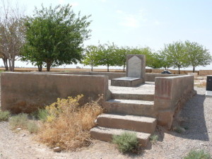 The compound around the noble grave of Khwaja Abu Ali Farmadi
