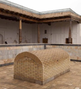The blessed tomb of Khwaja Arif Riwgari